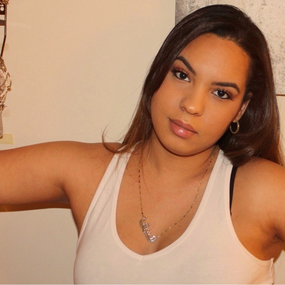 Meet your Posher, Brenda